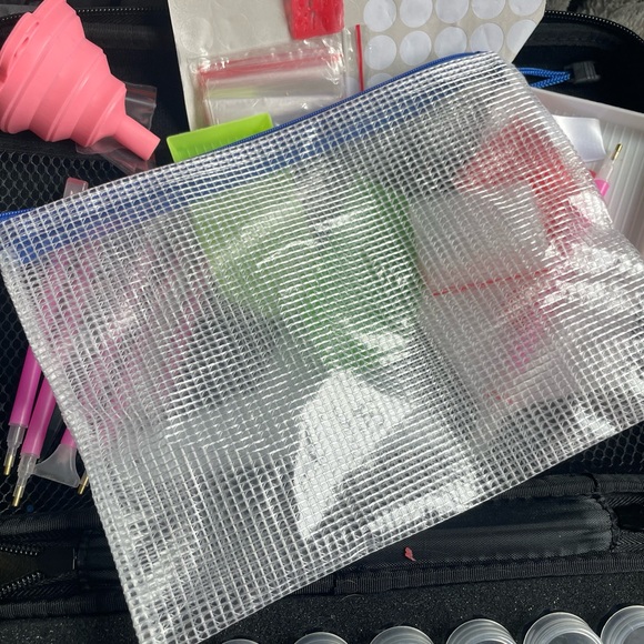 Diamond painting set and holder - Picture 9 of 13